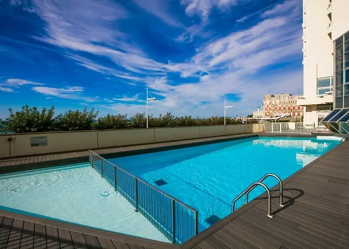 公寓 Design Coeur De 比亚里茨